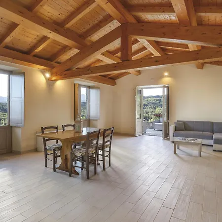 Capanna - Cng175 By Interhome *